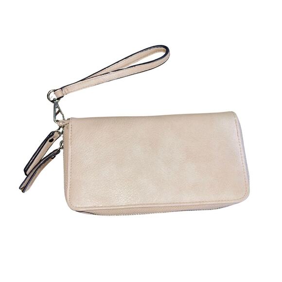 Max Studio Wristlet Wallet Full Zip Clutch Vegan leather 90s Y2K - Picture 2 of 6